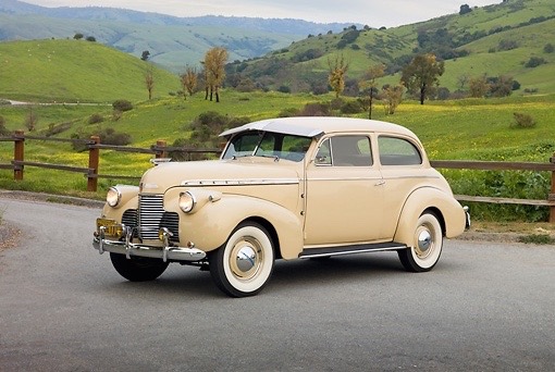 1940 Chevrolet Special Deluxe Coupe Tan  
